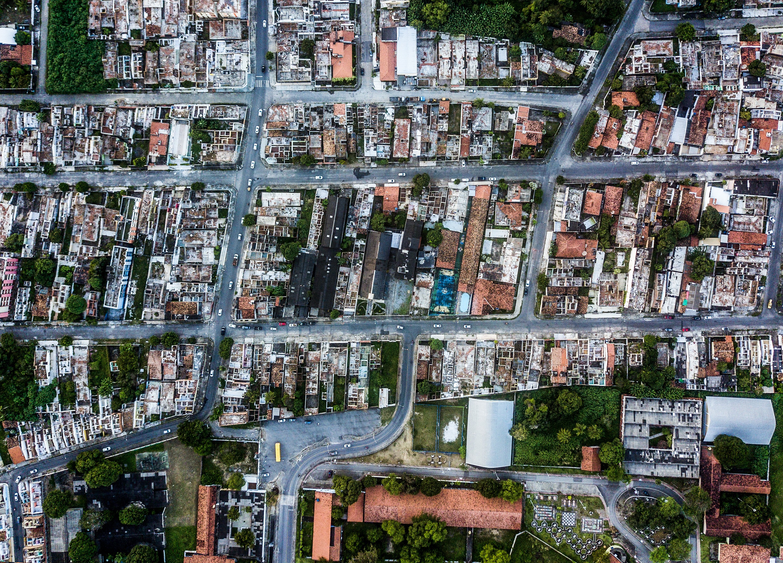 
Justiça Federal faz vistoria em imóveis afetados pelas rachaduras no Bom Parto, em Maceió