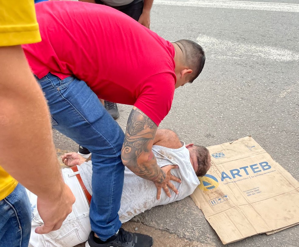 Idoso sofre infarto fulminante e é socorrido por policial militar de folga em São Luís — Foto: Divulgação