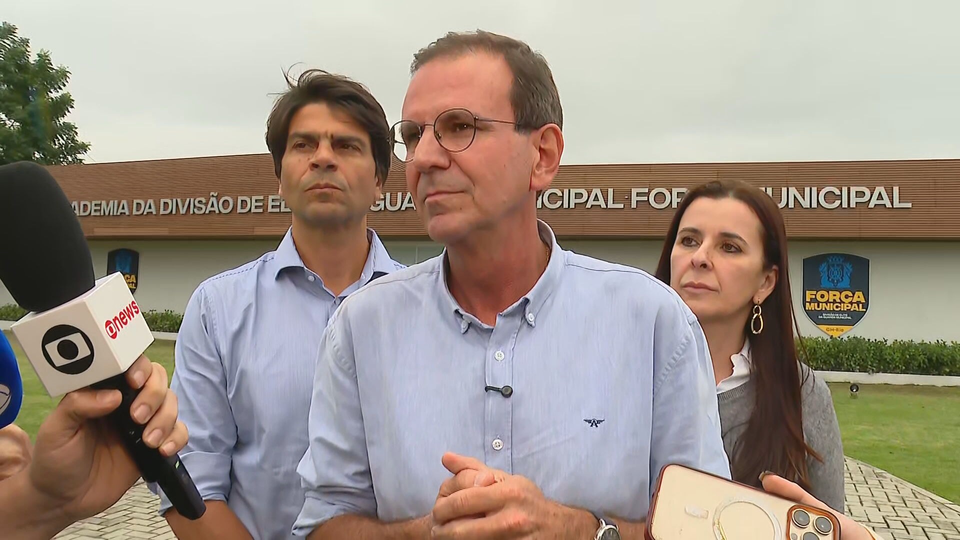 Paes propõe atuação conjunta da PM e de forças municipais contra roubos e furtos
