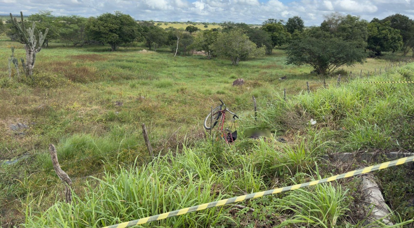 Ciclista morre após se envolver em acidente com carro na rodovia SE-290 em Tobias Barreto 