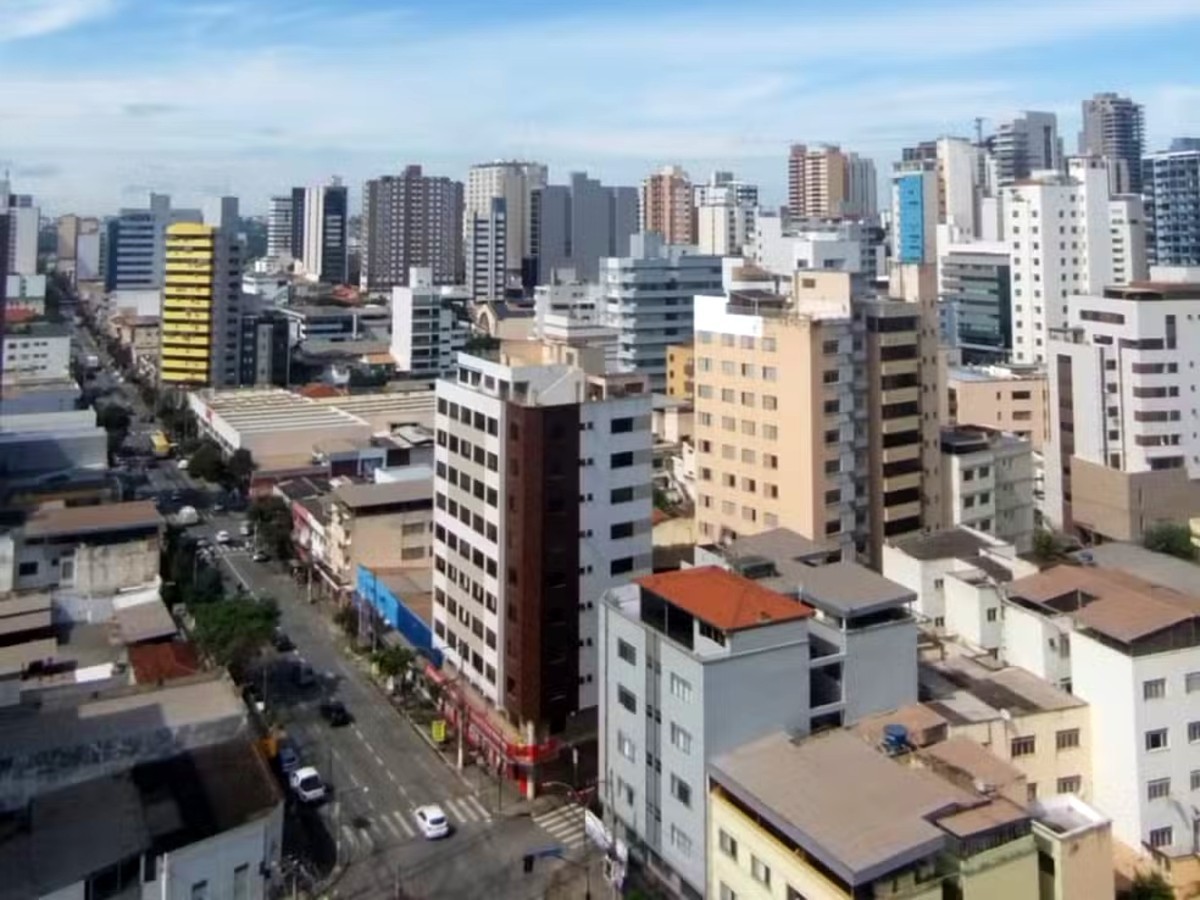 Divinópolis lidera competitividade no Centro-Oeste mineiro, mas perde 52 posições no ranking nacional