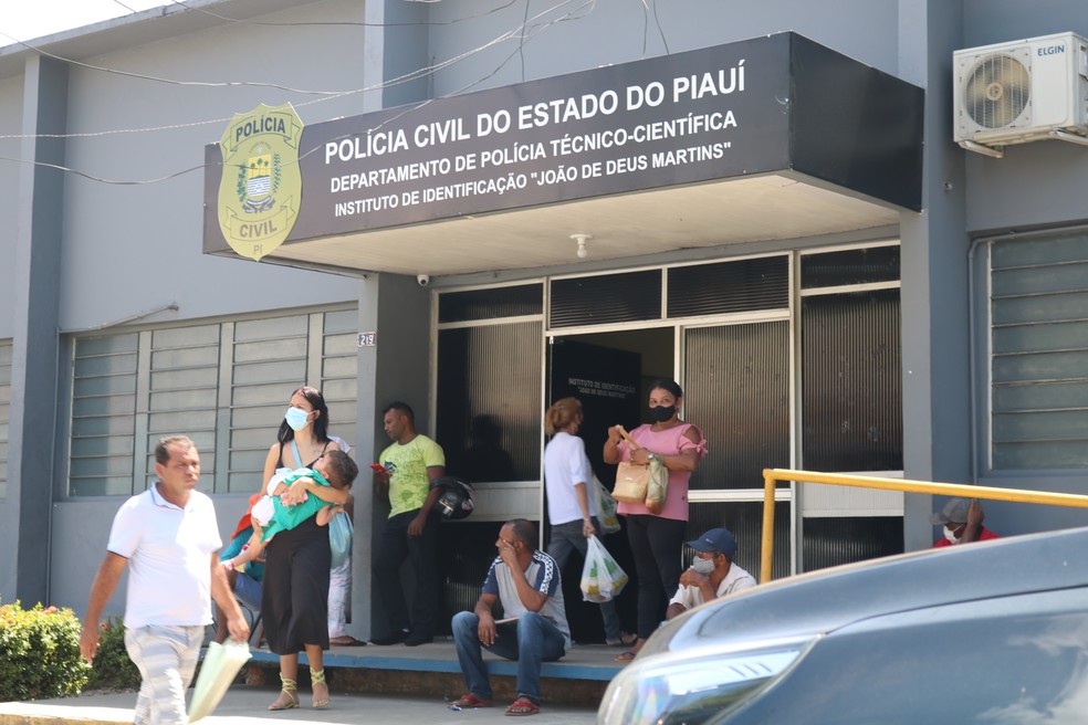 Instituto de Identificação - Polícia Civil do Piauí, no Centro de Teresina — Foto: Andrê Nascimento/g1