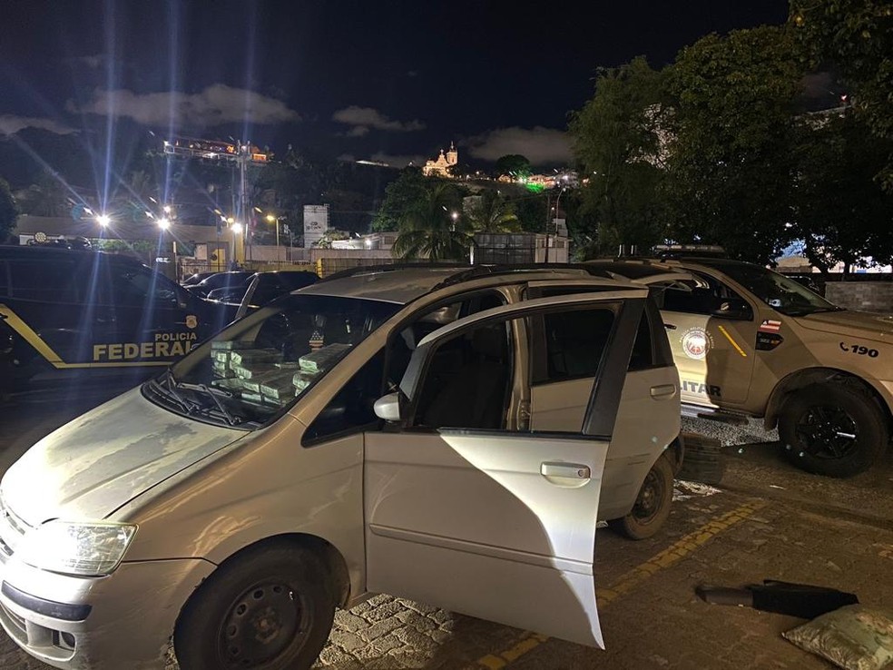 Operação conjunta entre Polícia Federal e forças estaduais apreende 70 quilos de cocaína na Bahia — Foto: SSP-BA