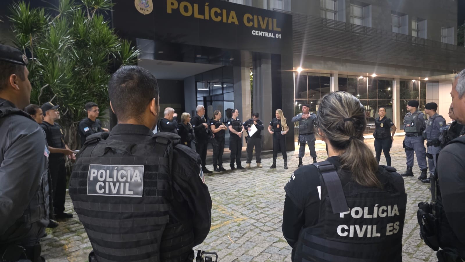 Operação nacional prende suspeitos de abuso sexual e violência contra crianças no ES; tio está entre detidos 
