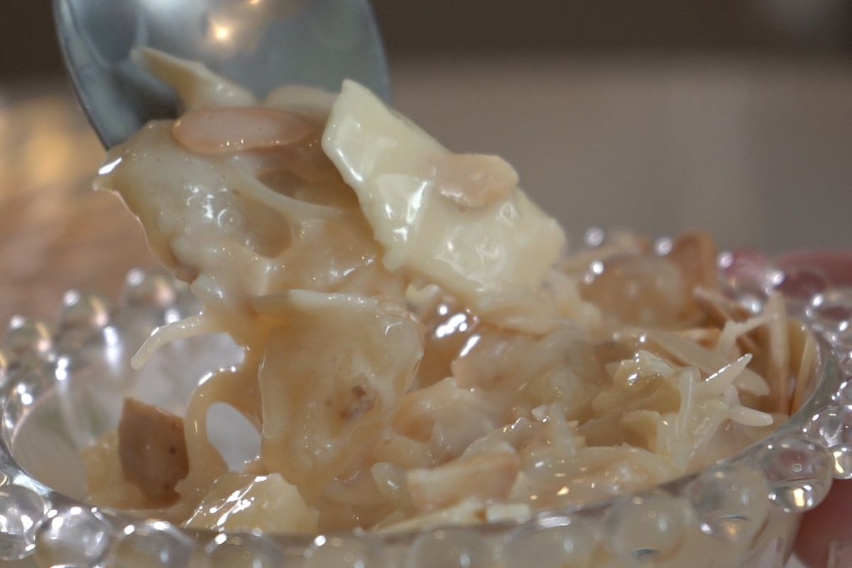 Sabor de Casa: aprenda a fazer ovo na travessa de chocolate branco