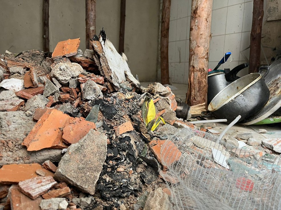 Residencial de Aracaju desabou e provocou a morte de seis pessoas — Foto: Leonardo Barreto/TV Sergipe