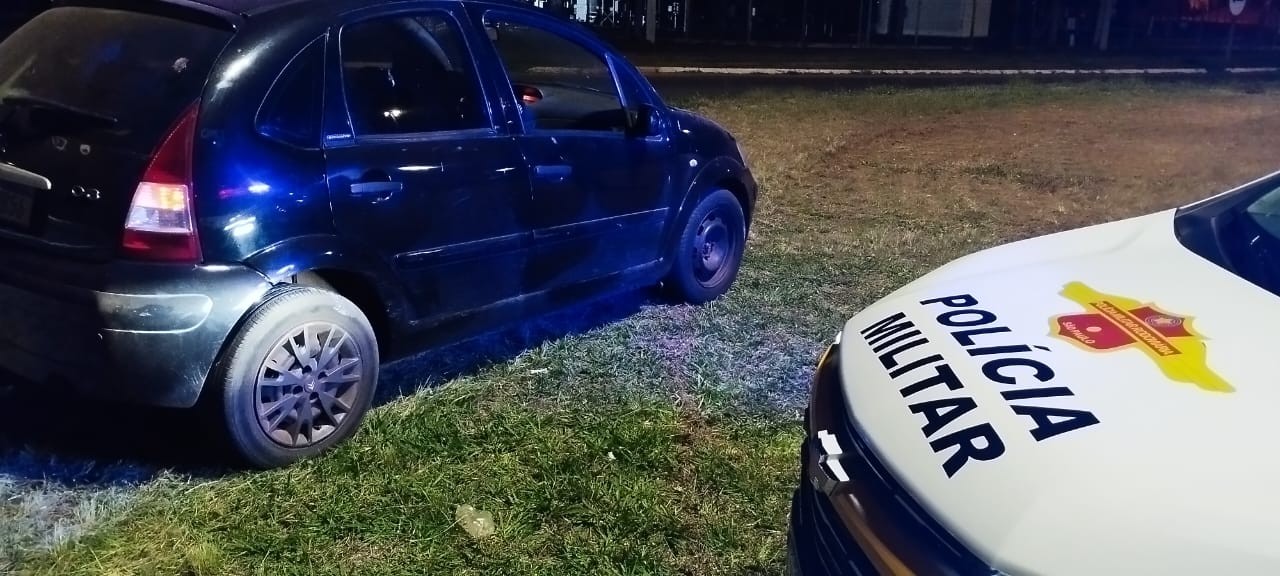 Motorista é abordado por suspeita de furto de veículo e multado por embriaguez e licenciamento vencido em Presidente Epitácio