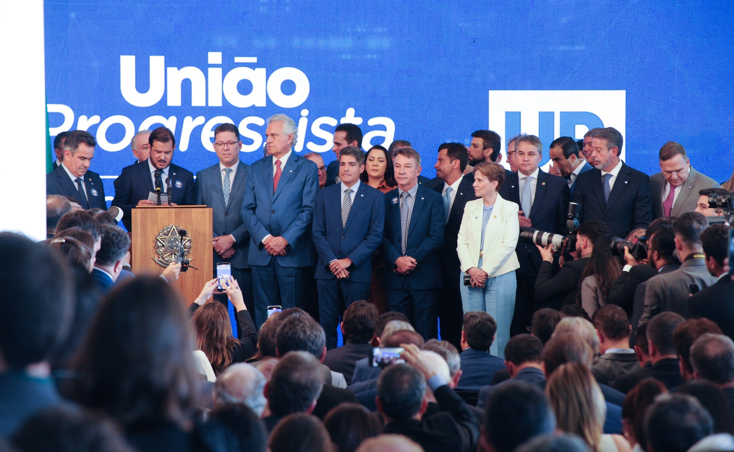 União Brasil antecipa discussão sobre entrega de ministérios e direção deve discutir proposta na próxima semana