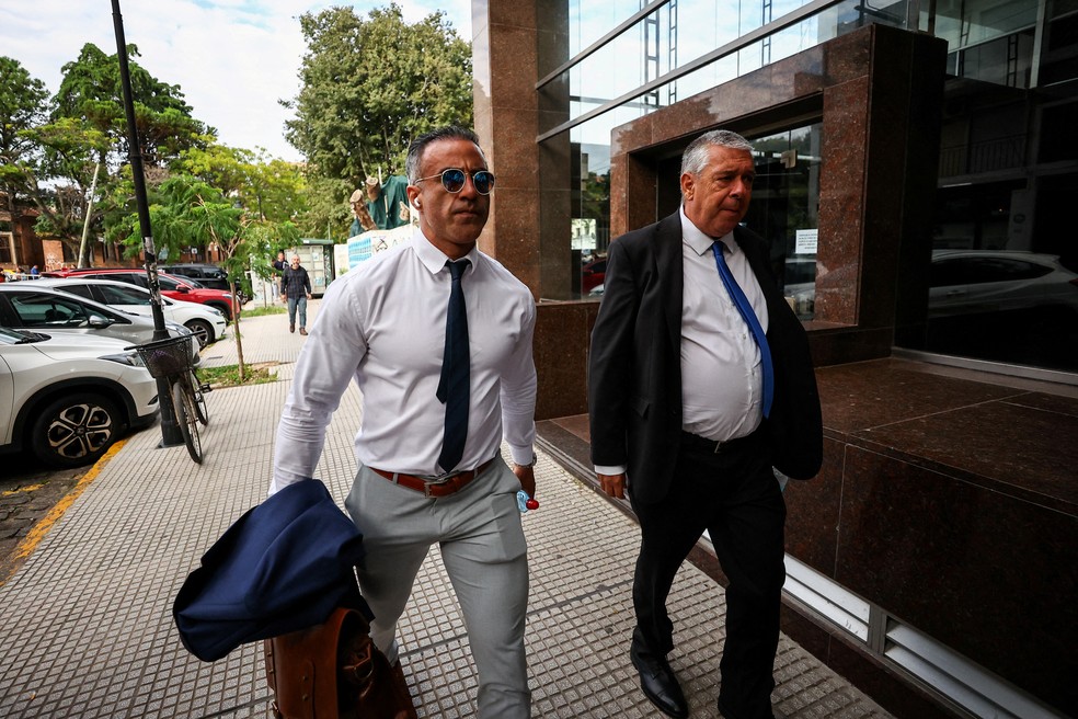 Leopoldo Luque, médico pessoal de Maradona, um dos acusados — Foto: REUTERS/Agustin Marcarian