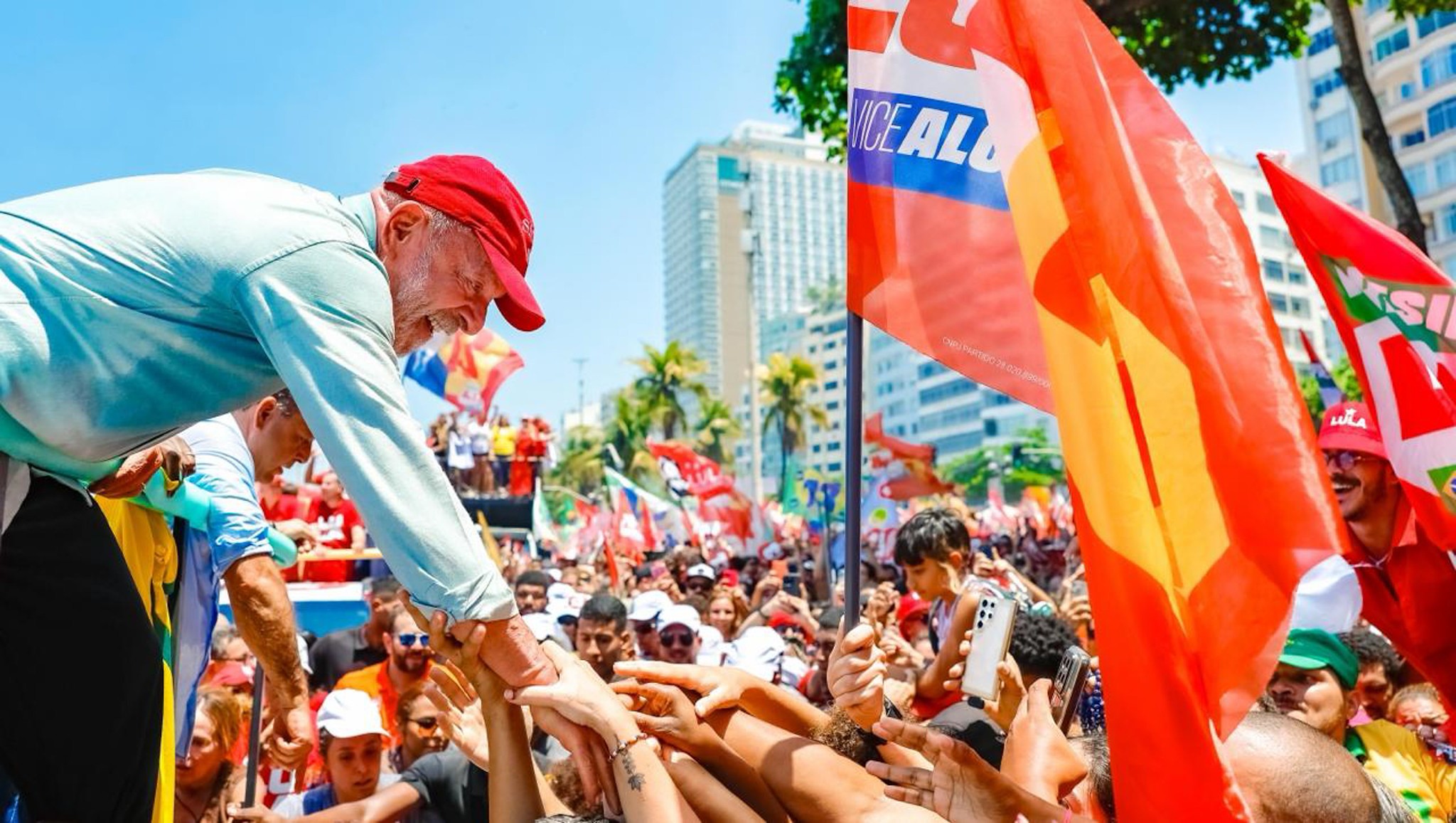 Quaest: 48% aprovam governo Lula e 46% desaprovam