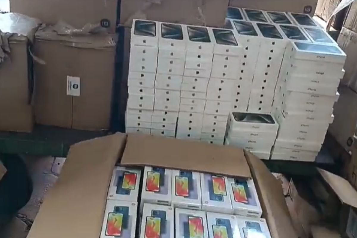 Choque apreende R$ 9 milhões em perfumes e celulares contrabandeados do Paraguai | Mato Grosso do Sul