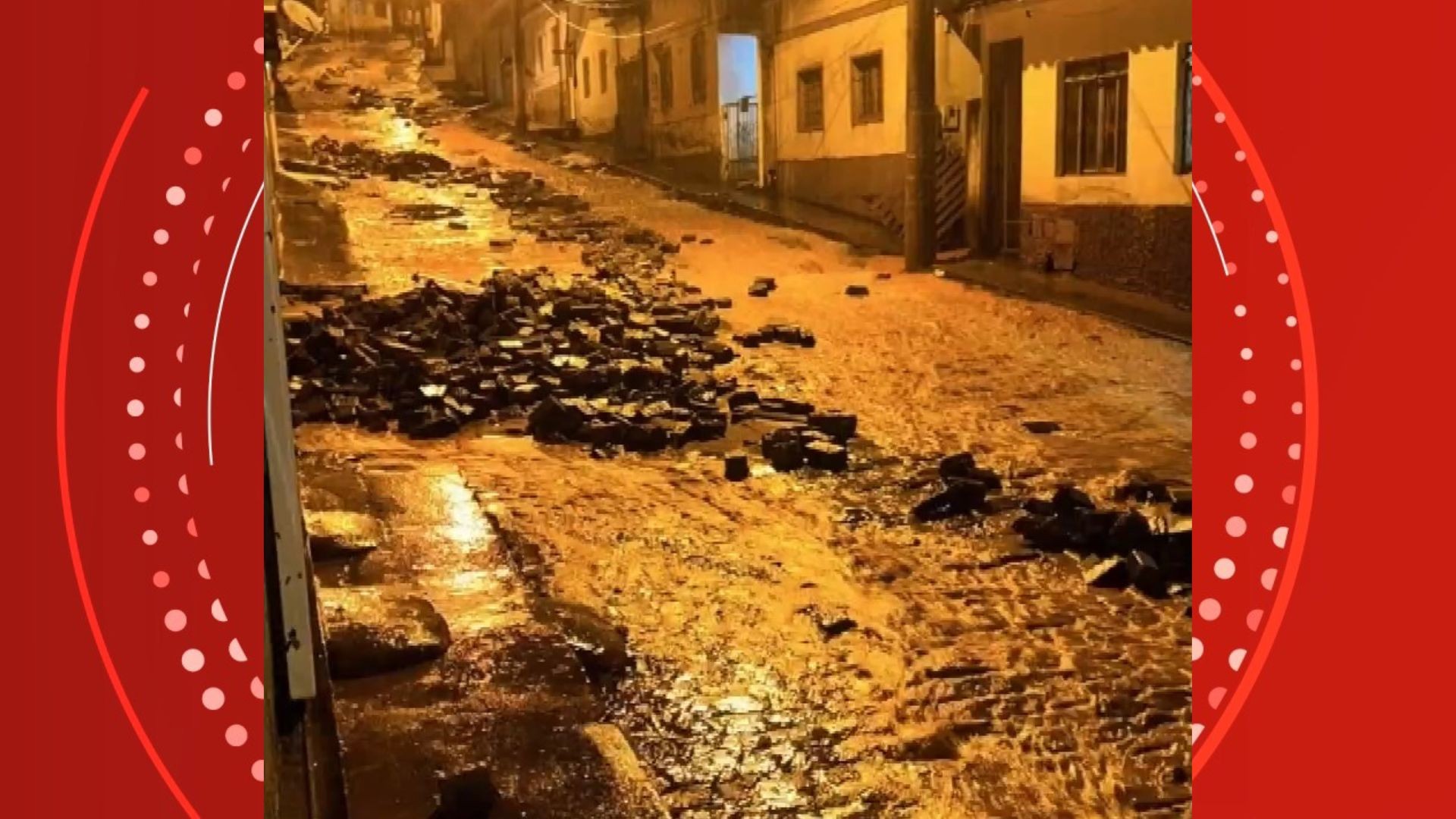 VÍDEOS: temporal com granizo destelha casas, destrói construções e deixa desabrigados no ES