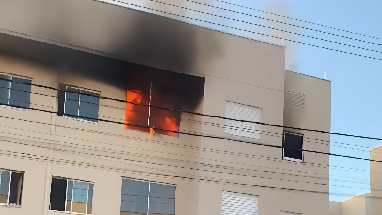 Mulher tem 67% do corpo queimado após explosão causada por vazamento de gás em apartamento em Uberlândia