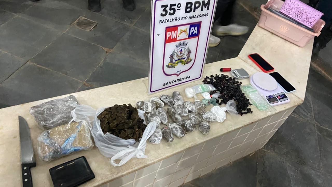 Jovem suspeita de anunciar venda de drogas por status do WhatsApp é presa em Santarém