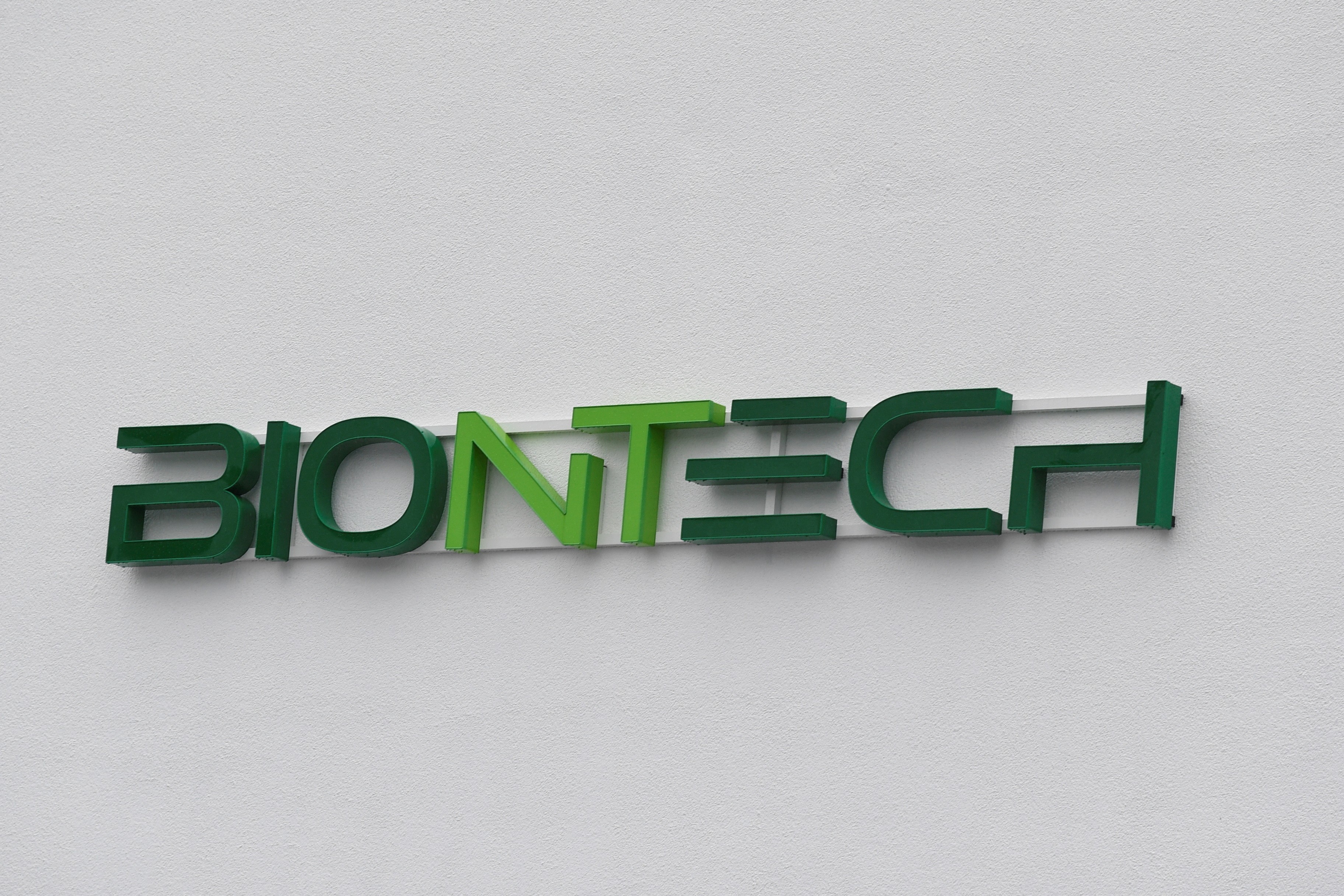 
A crise da BioNtech, criadora da 1ª vacina contra a covid‑19