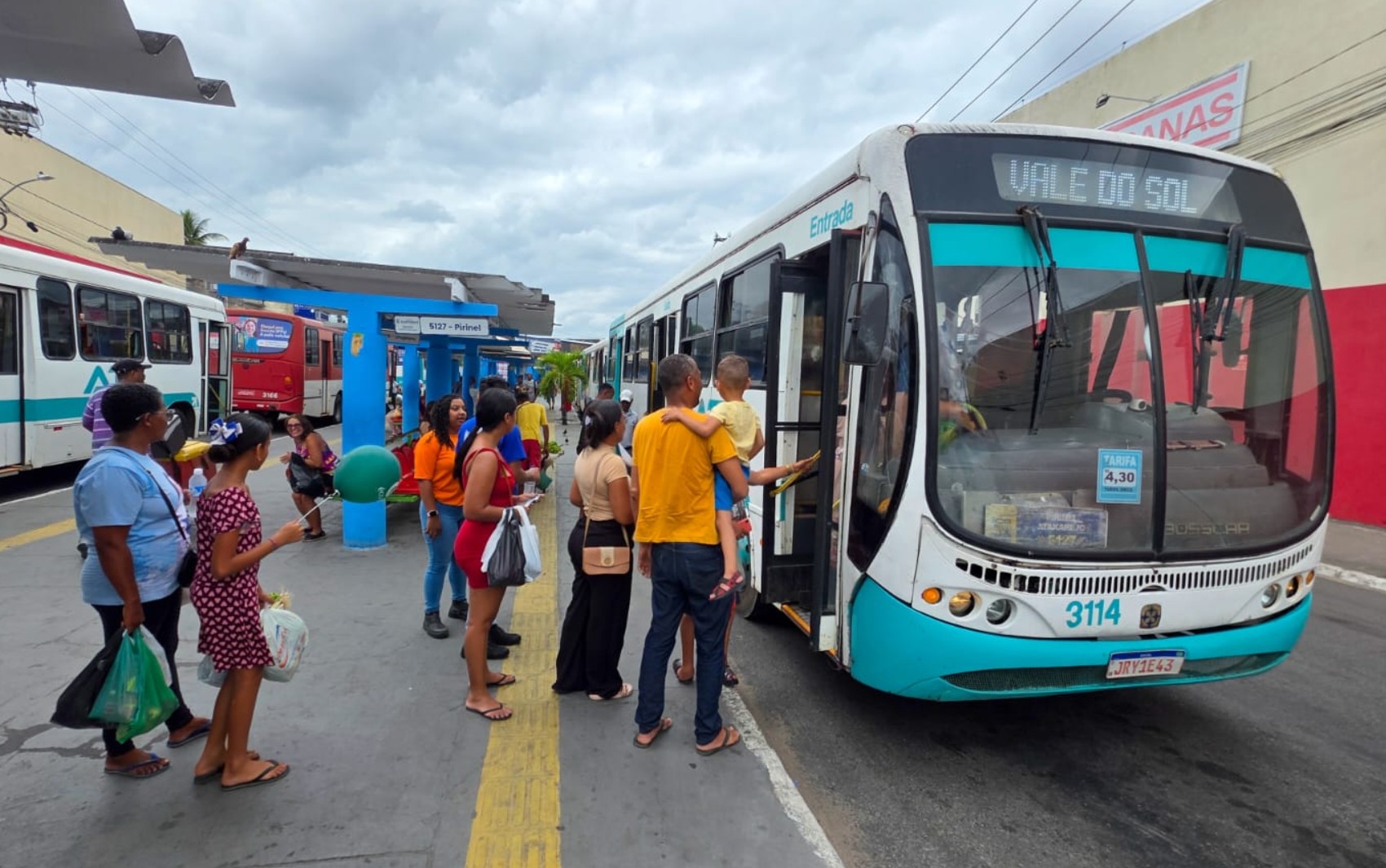 Transporte coletivo em Alagoinhas terá tarifa zero aos domingos e feriados; saiba mais