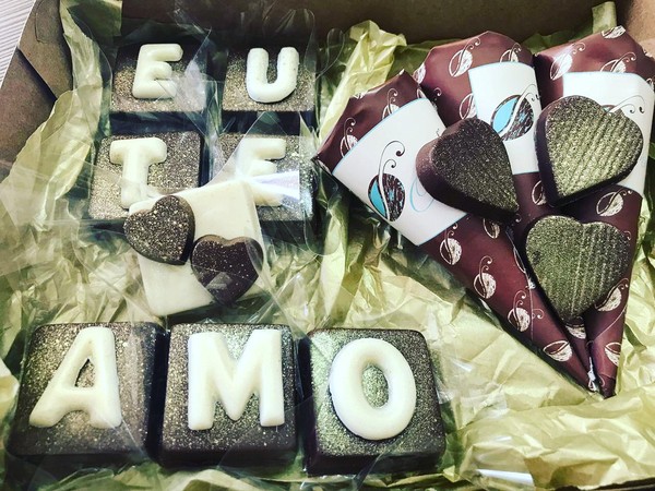 Chocolates têm 39,1% de impostos e joias 50,44%; veja o impacto dos  tributos no Dia dos Namorados - Negócios - Diário do Nordeste
