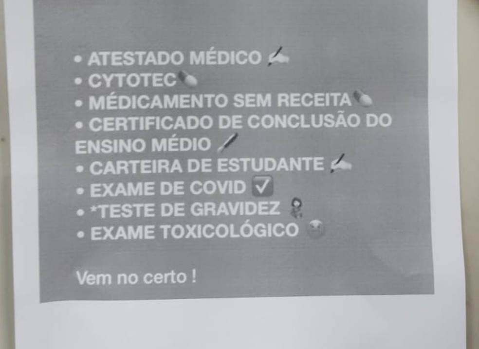 Suspeito anunciava venda de documentos falsos nas redes sociais — Foto: Watson Medeiros