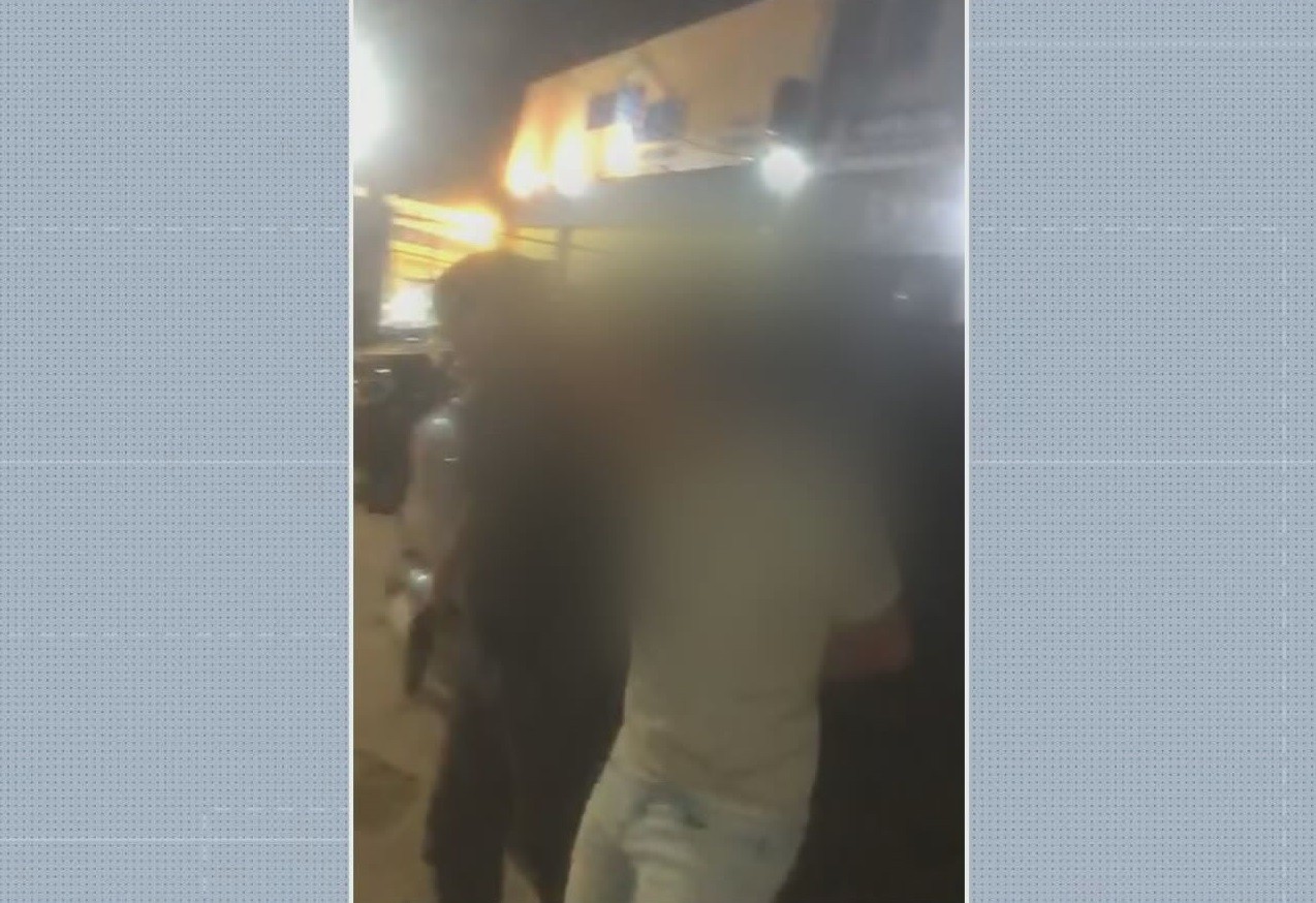 Professor é preso por suspeita de estuprar aluna de 11 anos na sala de aula de escola municipal