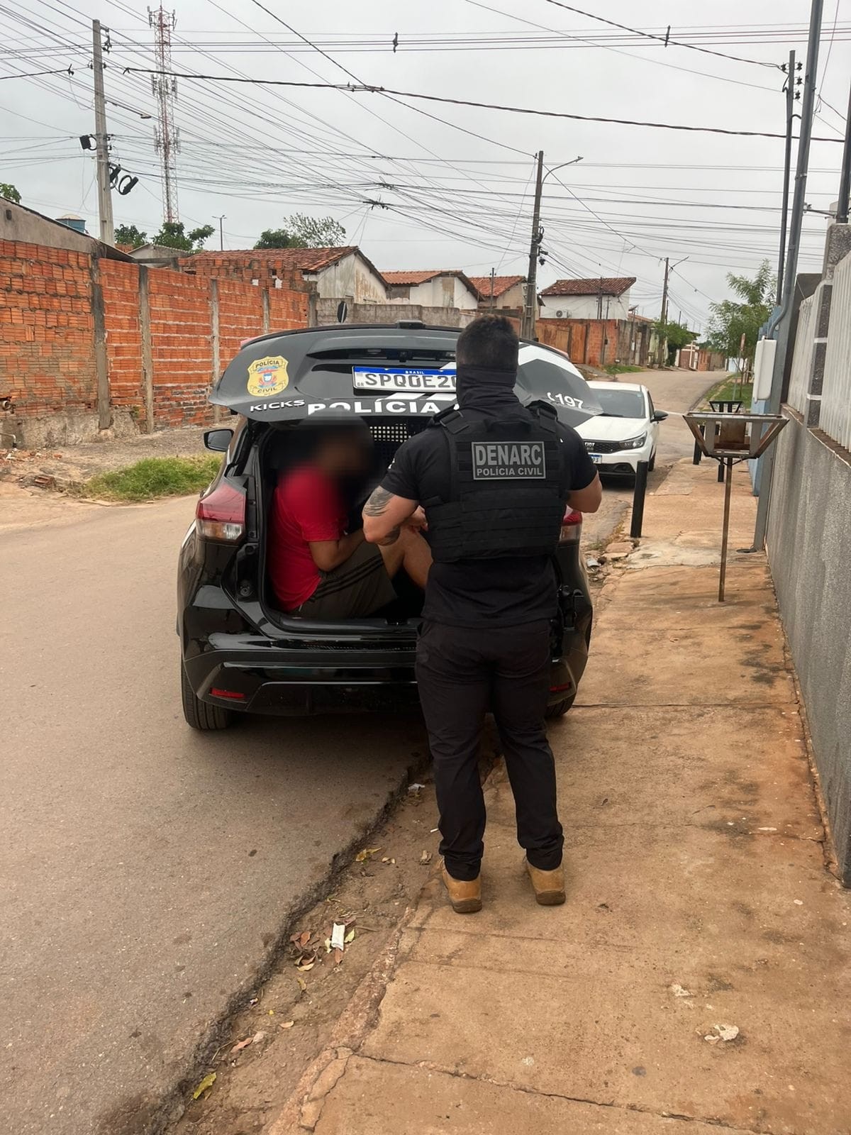 Polícia cumpre 25 mandados de prisão em operação contra tráfico de drogas em Cuiabá