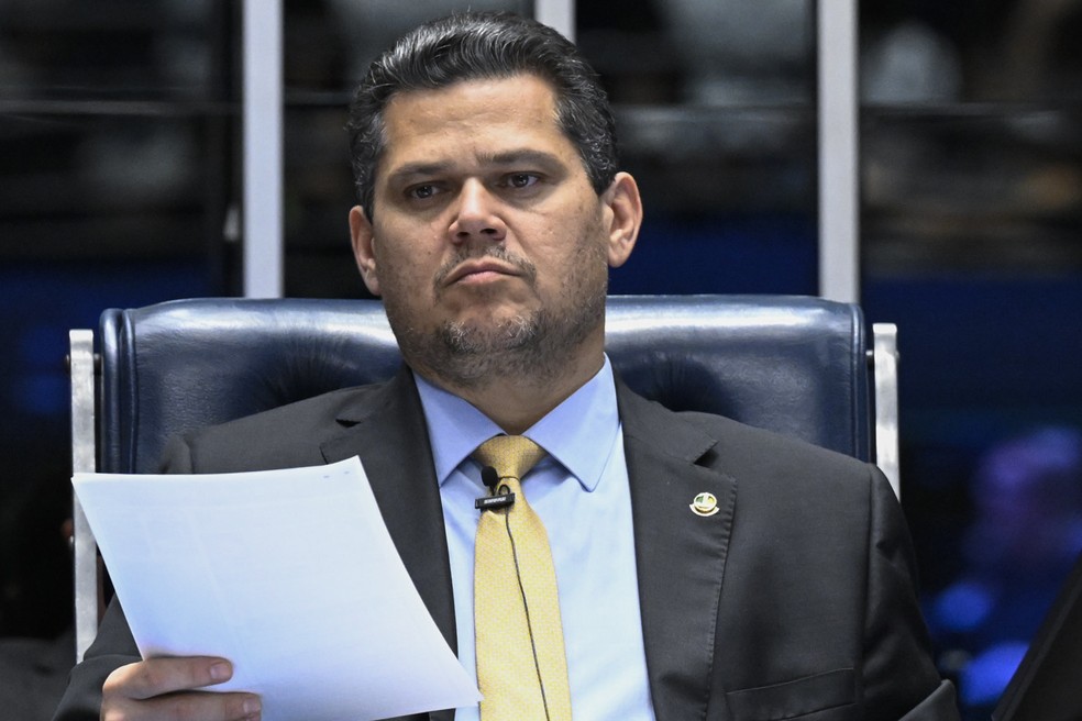 Alcolumbre espera que plenário derrube decisão de Mendonça de prorrogar  CPMI do INSS | G1