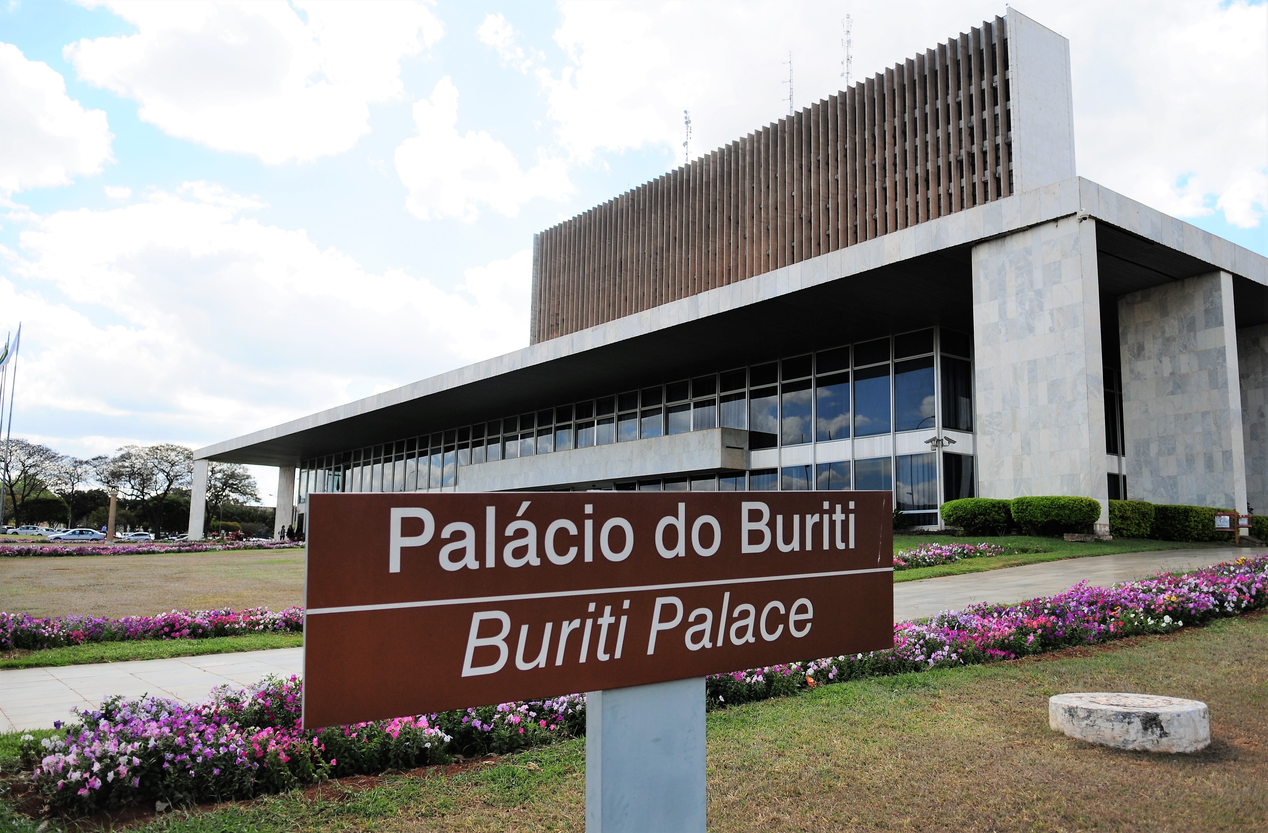 Servidor da Secretaria de Economia do DF é alvo de operação da Polícia Civil e do MP