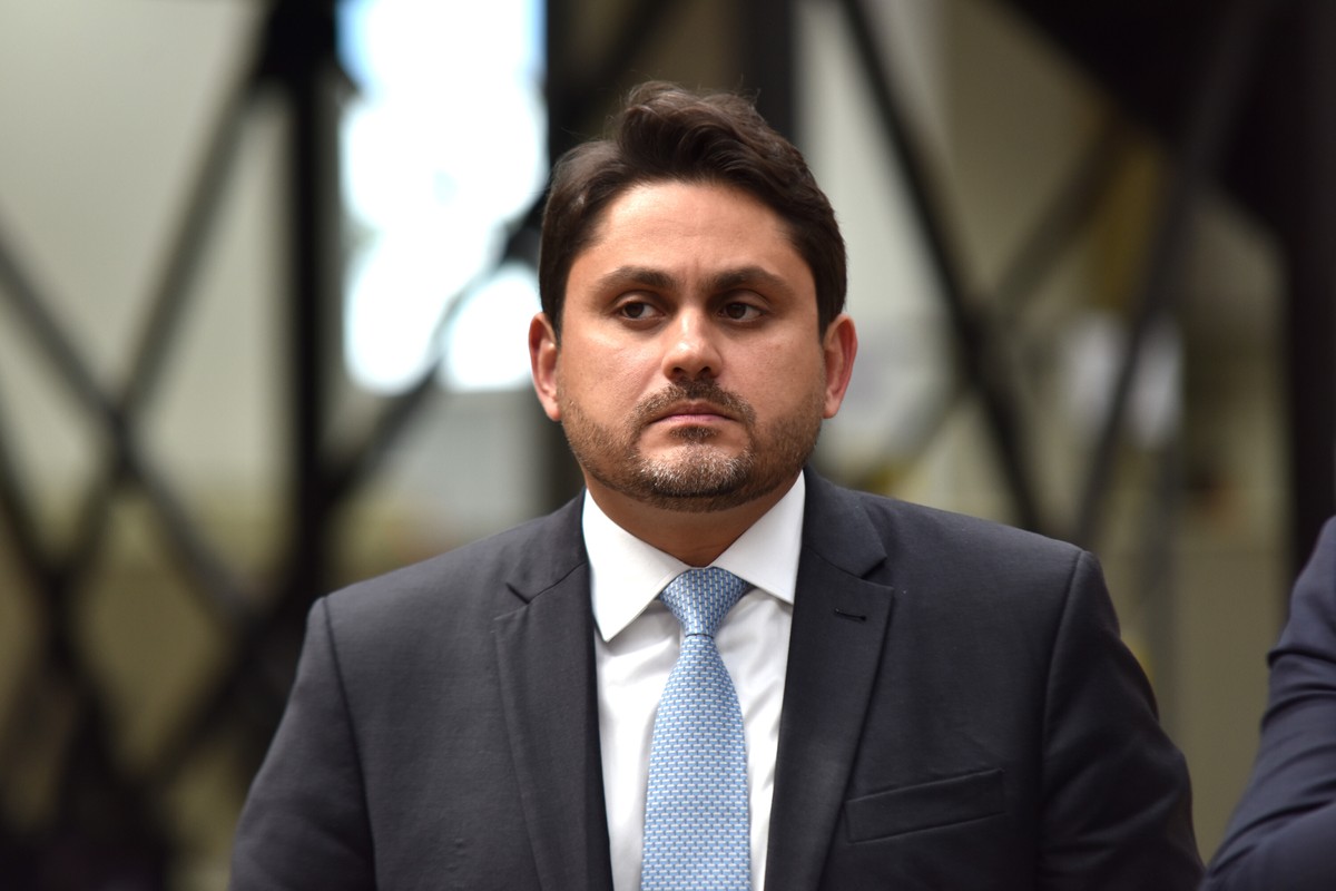 Integrantes do governo querem ouvir presidente do União antes de Lula se reunir com ministro Juscelino Filho