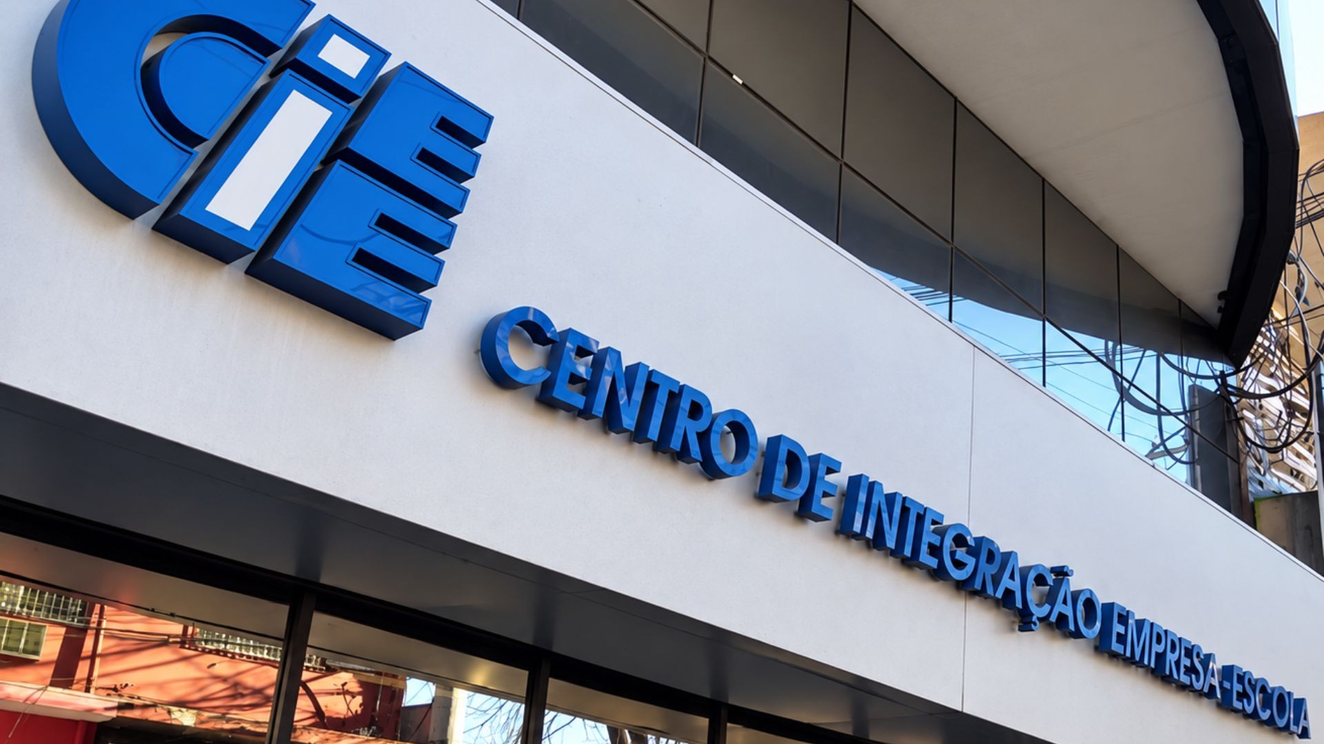 CIEE tem mais de 400 vagas de estágio e aprendizagem abertas no Ceará