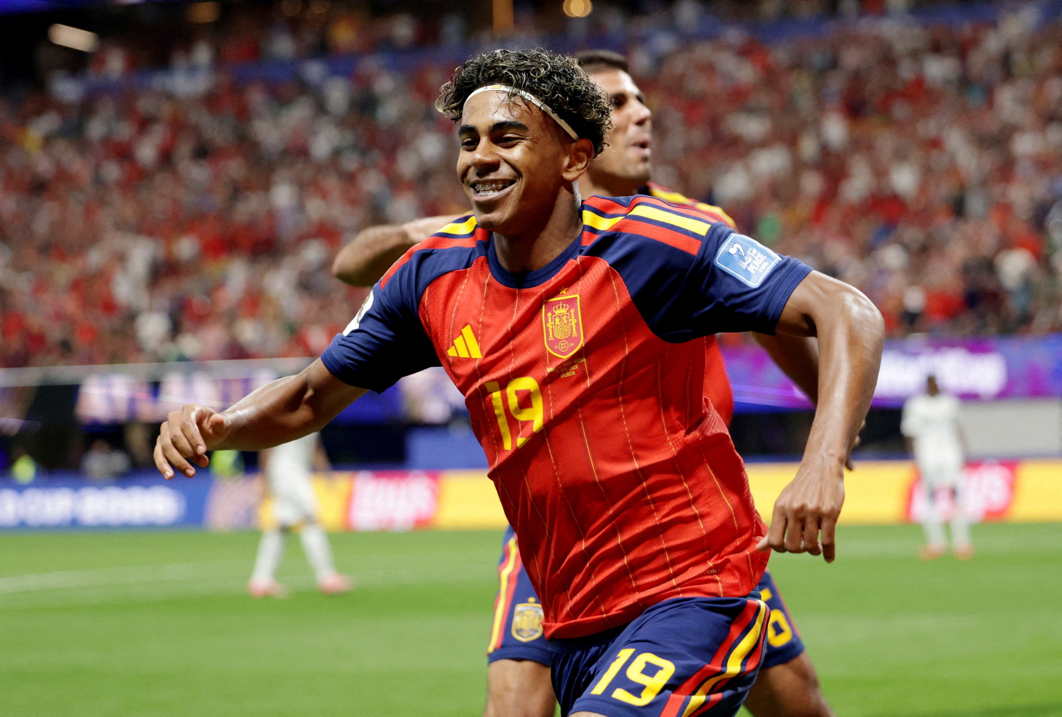 Lamine Yamal, astro da Espanha na final da Copa, é filho de imigrantes, luta
