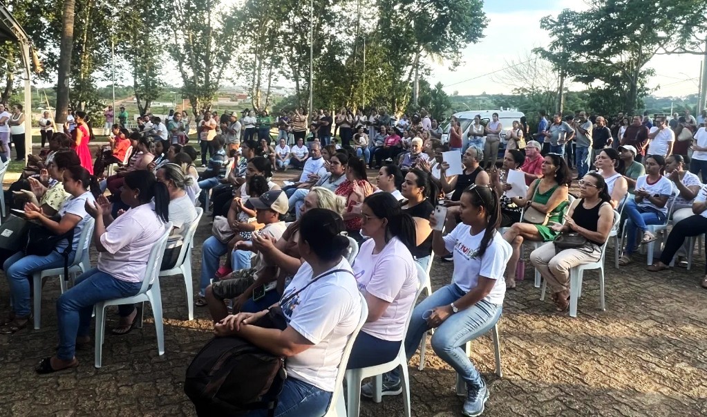 Multinacional da Malásia anuncia investimento de R$ 215 milhões em fábrica de café no interior de MG