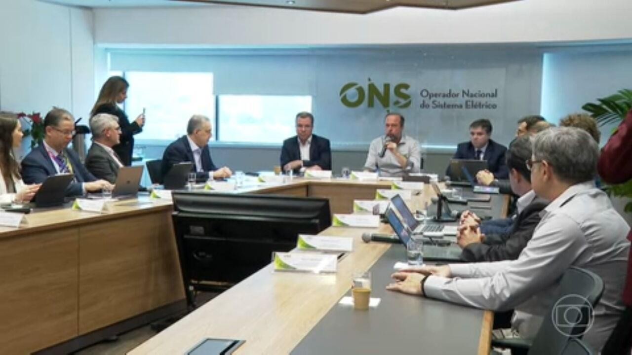 Governo Calcula Economia De R 400 Milhões Caso Retome O Horário De