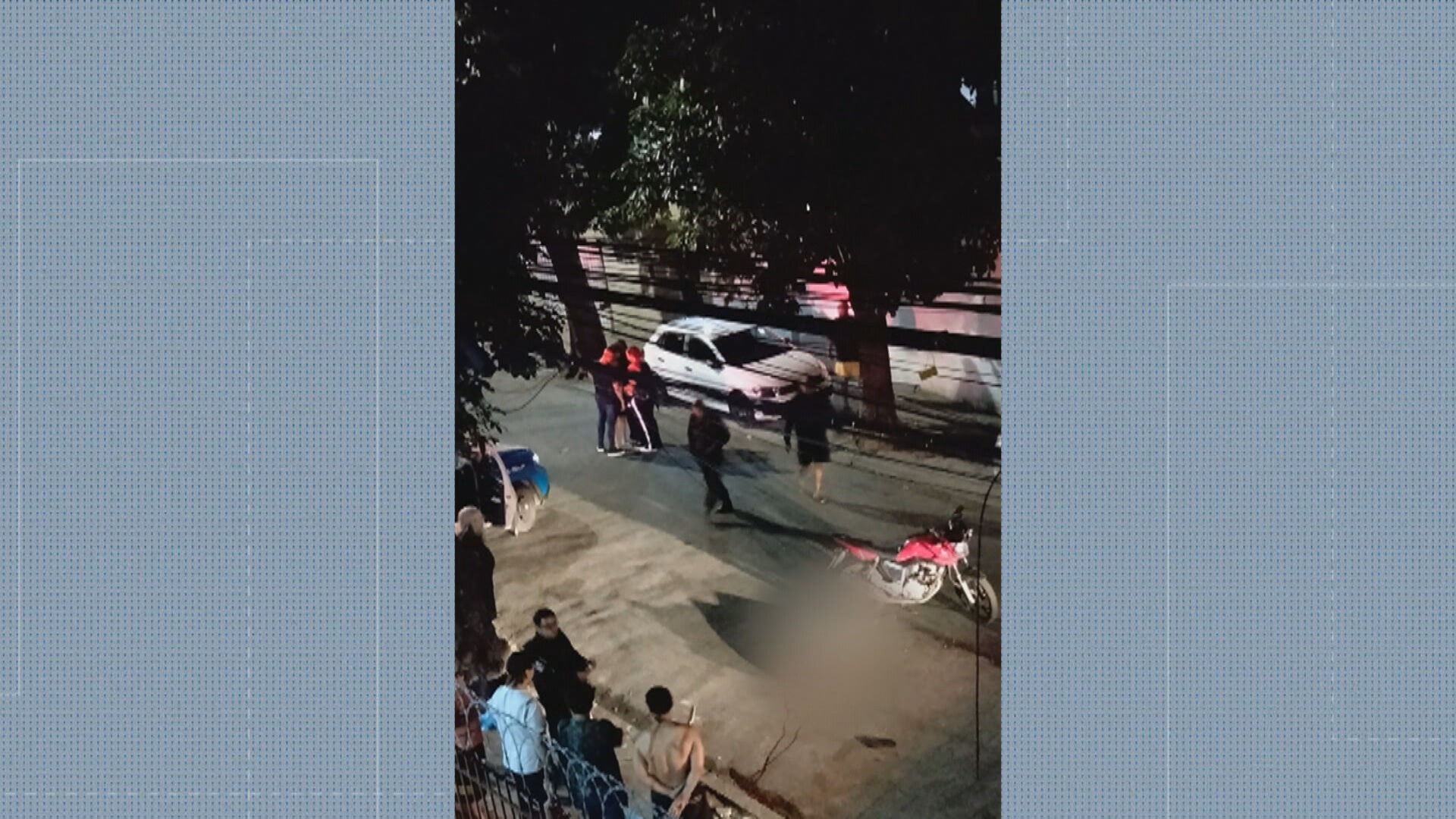 Empresário é morto a tiros durante tentativa de assalto; vítima levava o filho na garupa da motocicleta