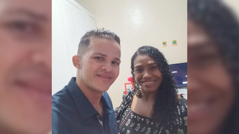 Carla e Pedro conseguiram dar entrada na casa própria — Foto: Arquivo pessoal