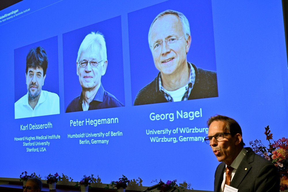 Cientistas recebem Prêmio Nobel de Medicina por desvendar a influência de células nervosas no cérebro