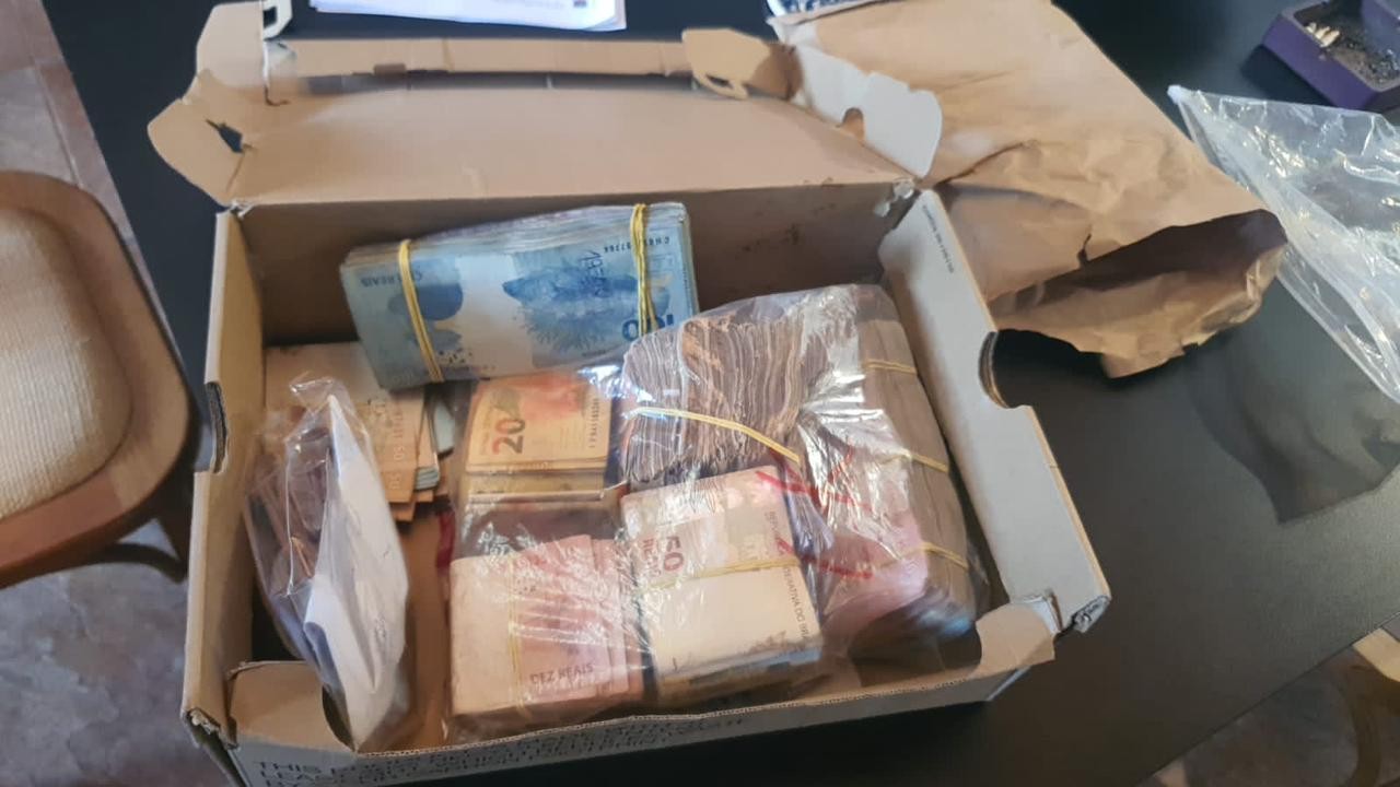 Apreensões de dinheiro do tráfico de drogas pela PF batem recorde e chegam a R$ 2 bilhões em 2023