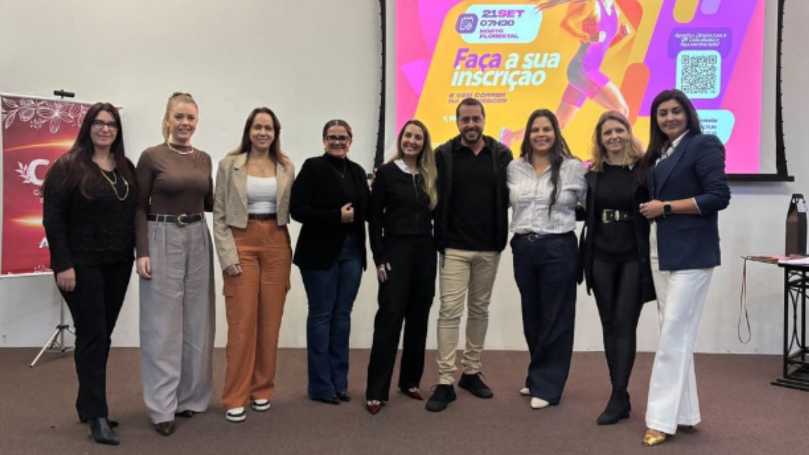 Café da Manhã do Conhecimento com Julio Trajano inspira público