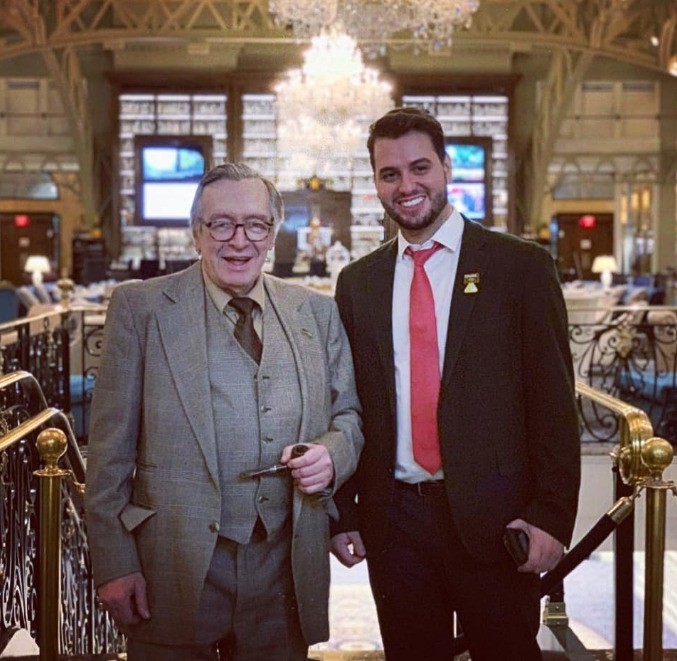 Quem é Filipe Martins, ex-assessor de Bolsonaro preso no Paraná após ordem do STF