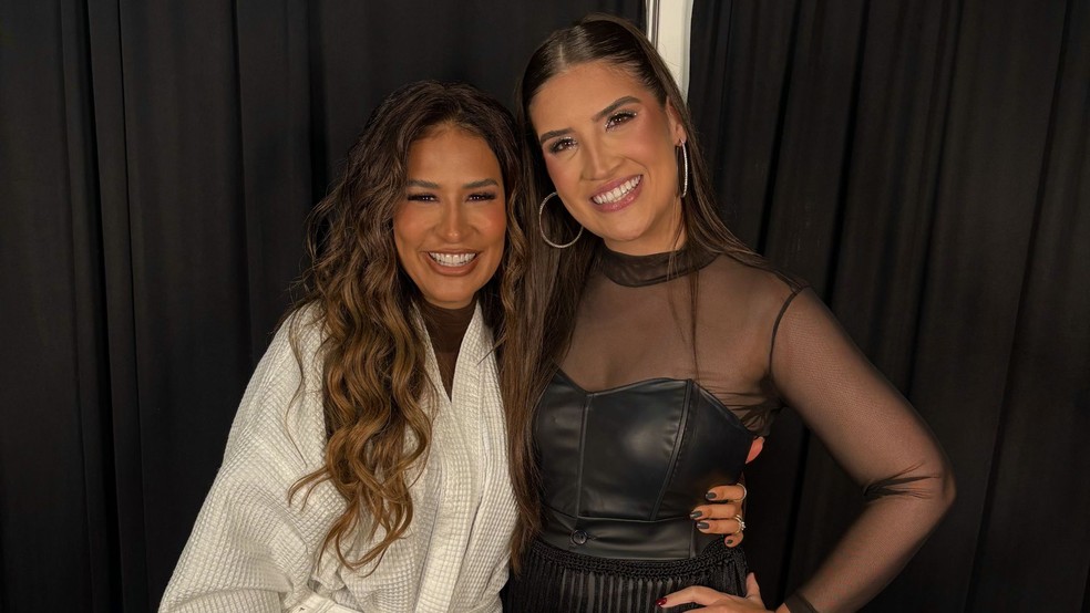 Simone Mendes e Ana Piccoli em camarim de show em Santa Maria — Foto: Divulgação/ Ana Piccoli