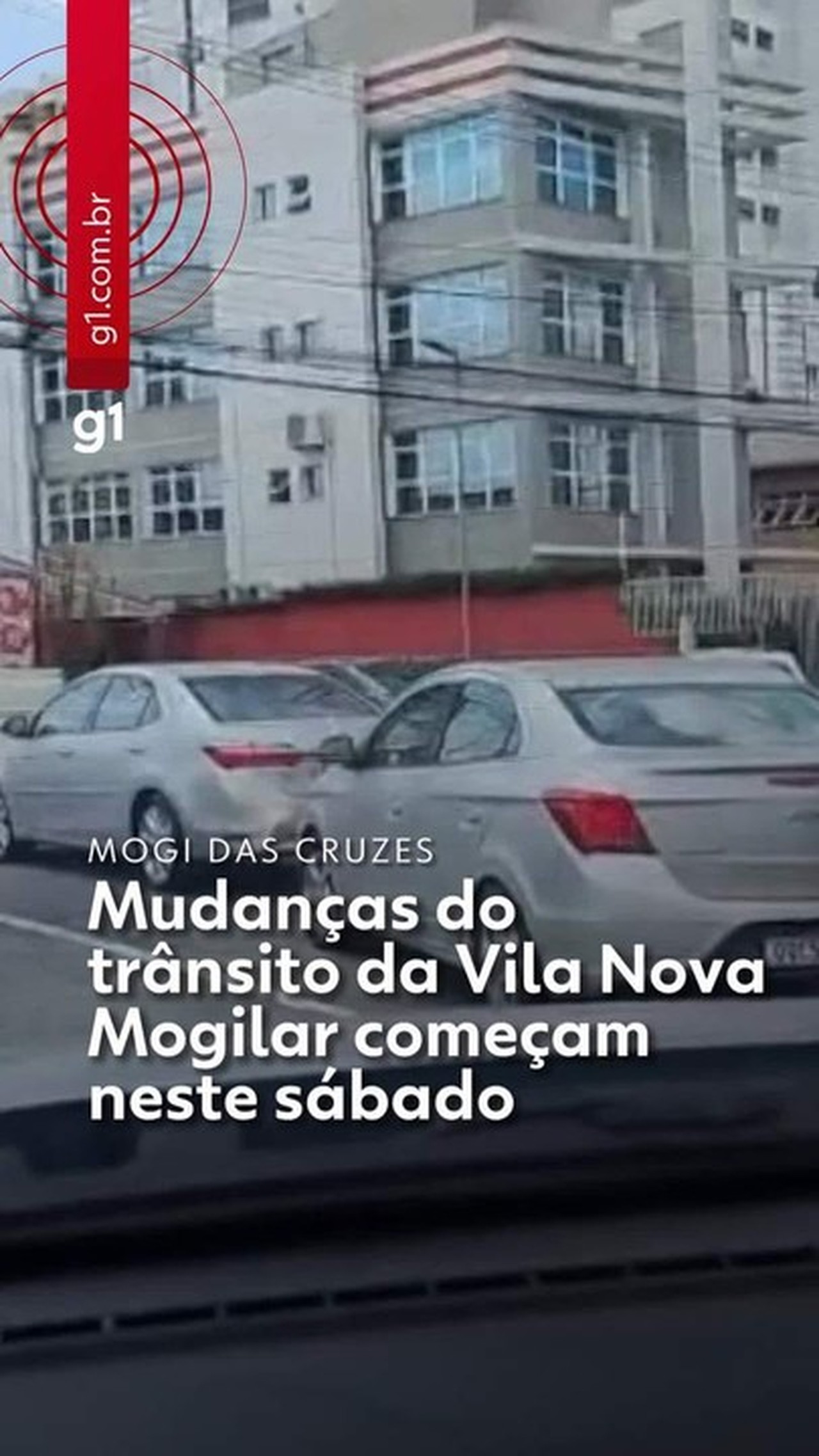Excesso de veículos causa congestionamento intenso em distrito de Mogi das Cruzes 