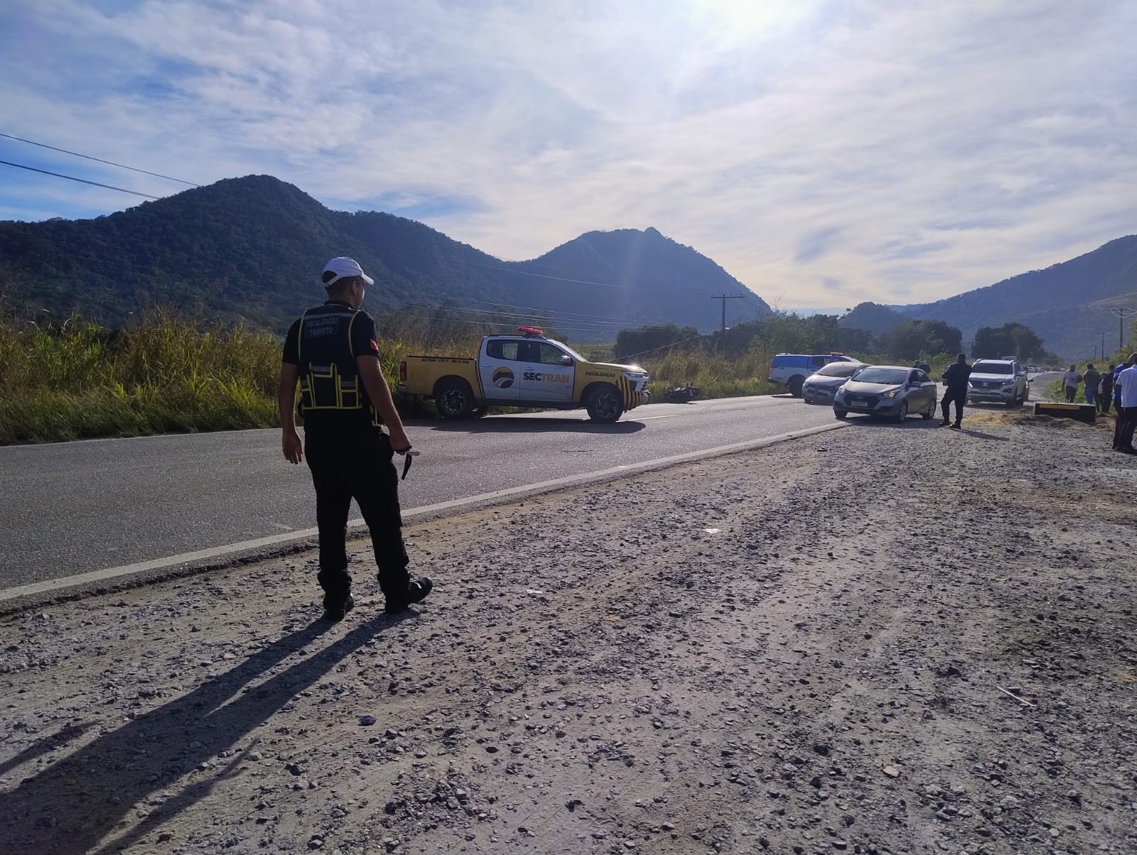 Homem morre em acidente na RJ-106, em Maricá