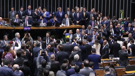 Anistia: veja os partidos que votaram contra e a favor da urgência da proposta