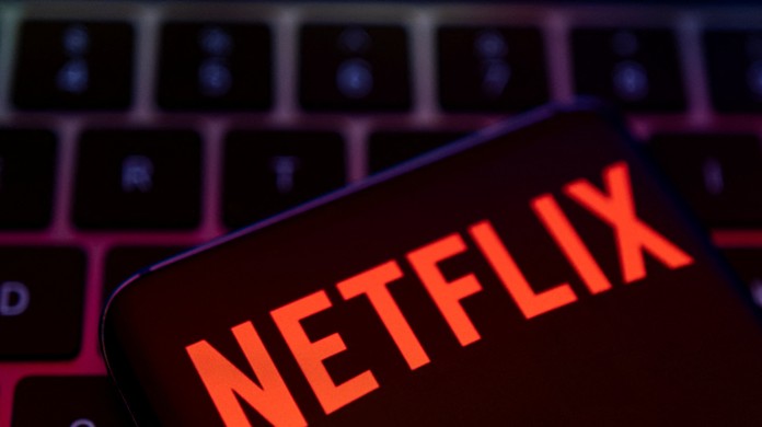 Netflix é notificada pelo Procon Fortaleza por cobrança extra no