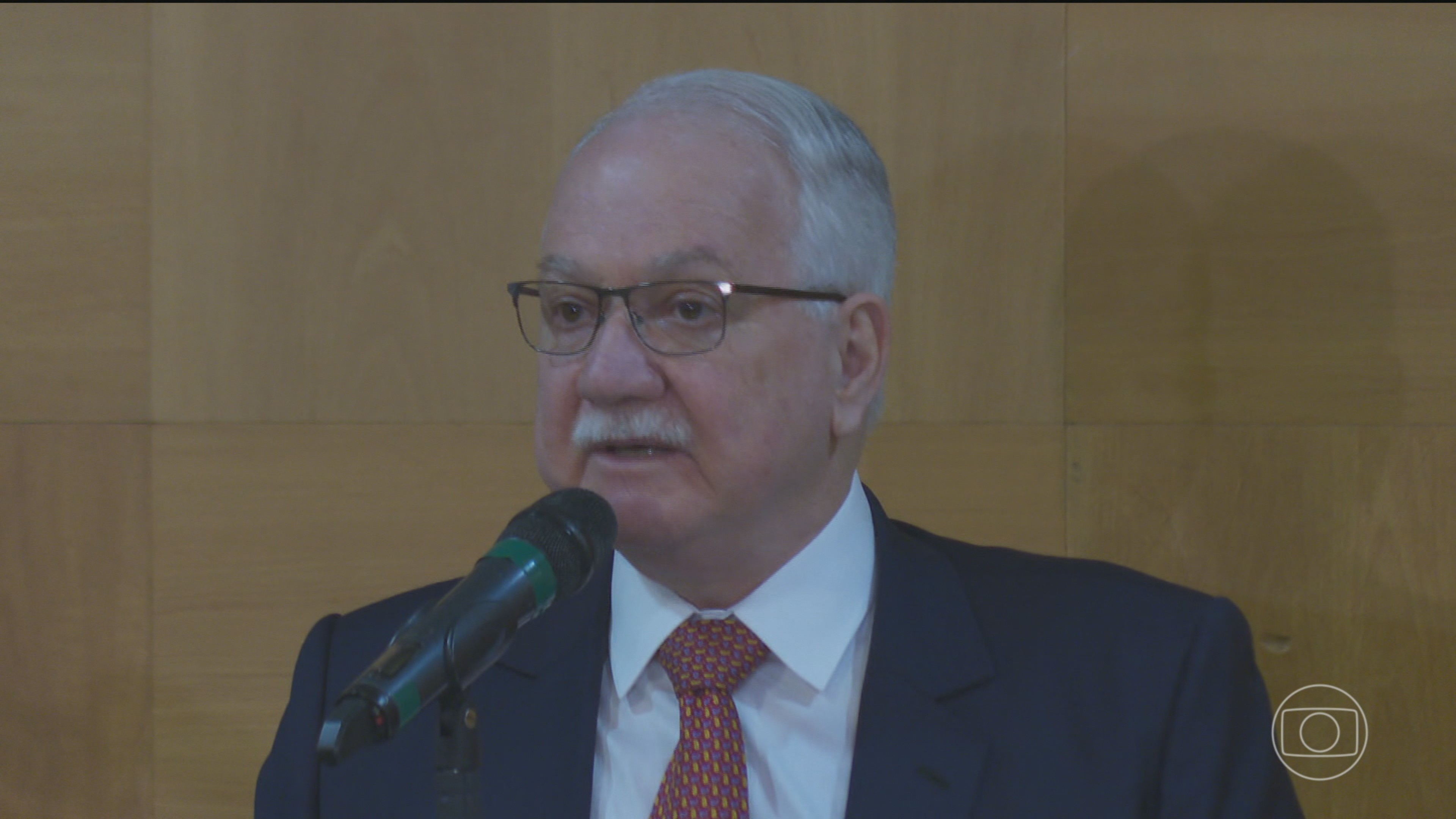 Ministro Edson Fachin afirma que é preciso enfrentar a crise em relação à atuação do Judiciário