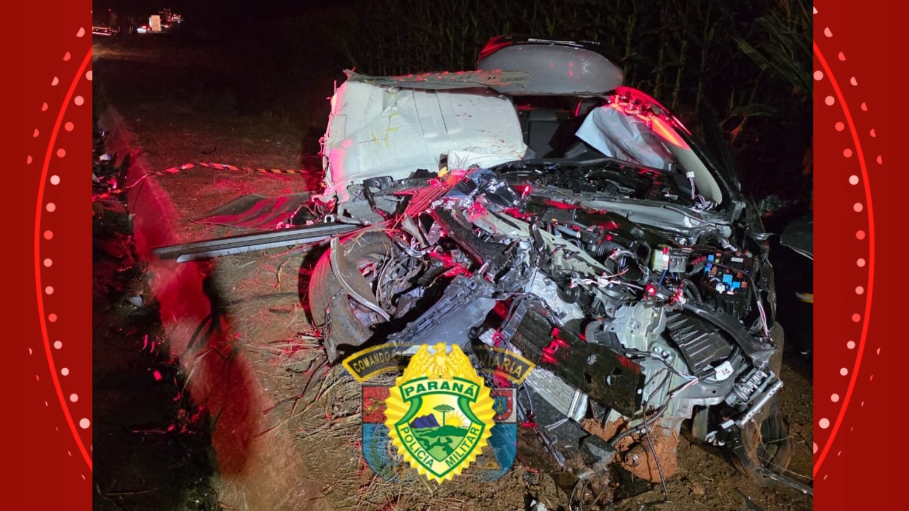 Motorista morre e carro fica completamente destruído em acidente em rodovia do Paraná