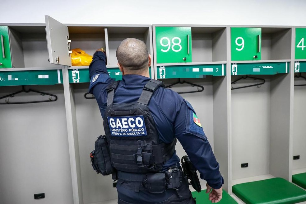 MP faz operação contra jogador do Juventude suspeito de manipular resultados de apostas — Foto: MPRS/Divulgação