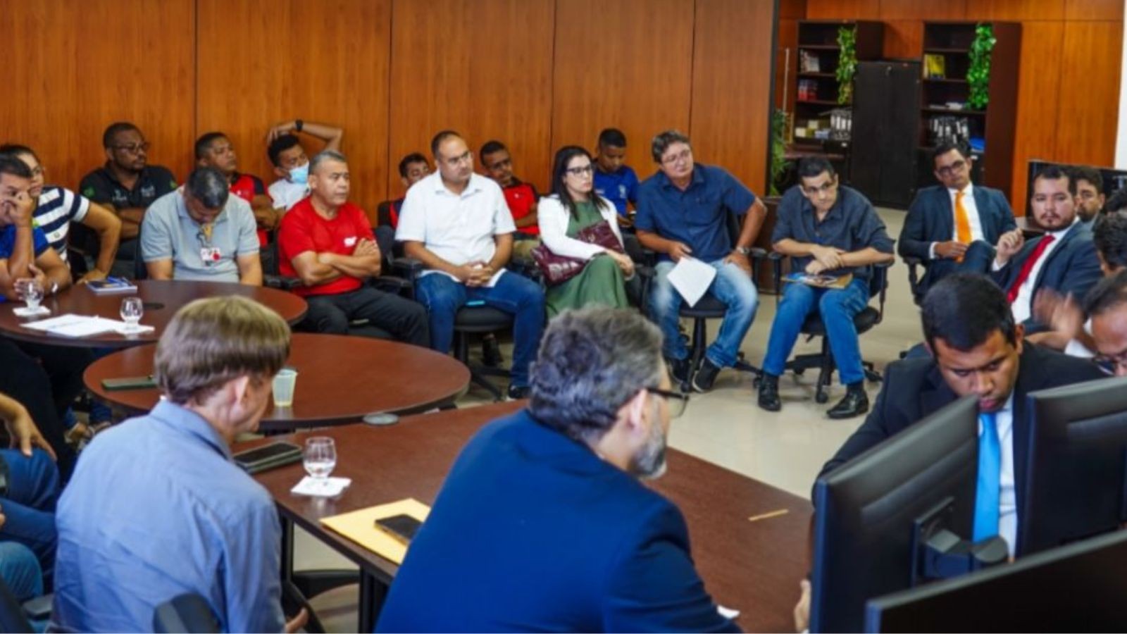 Transporte público de Teresina: 3º dia de negociações não tem acordo após impasse sobre reajuste salarial