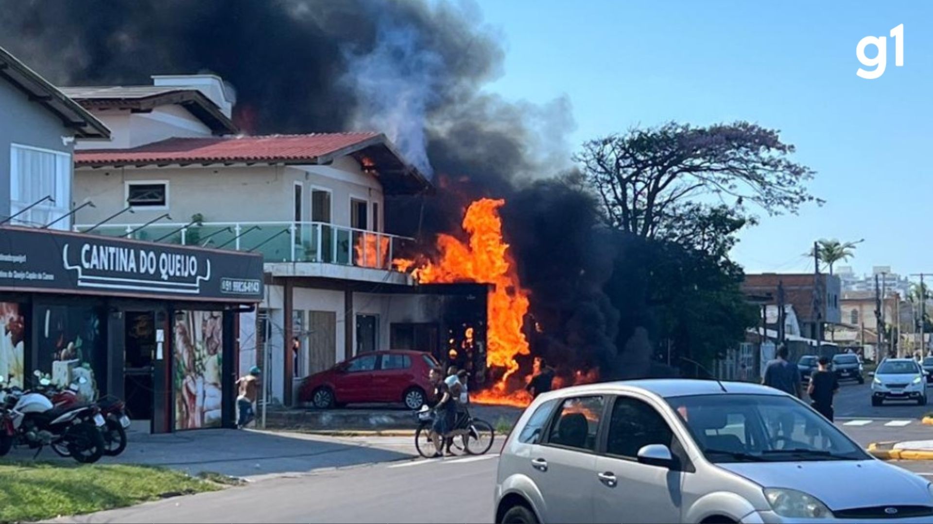 Avião de pequeno porte cai no Litoral Norte do RS