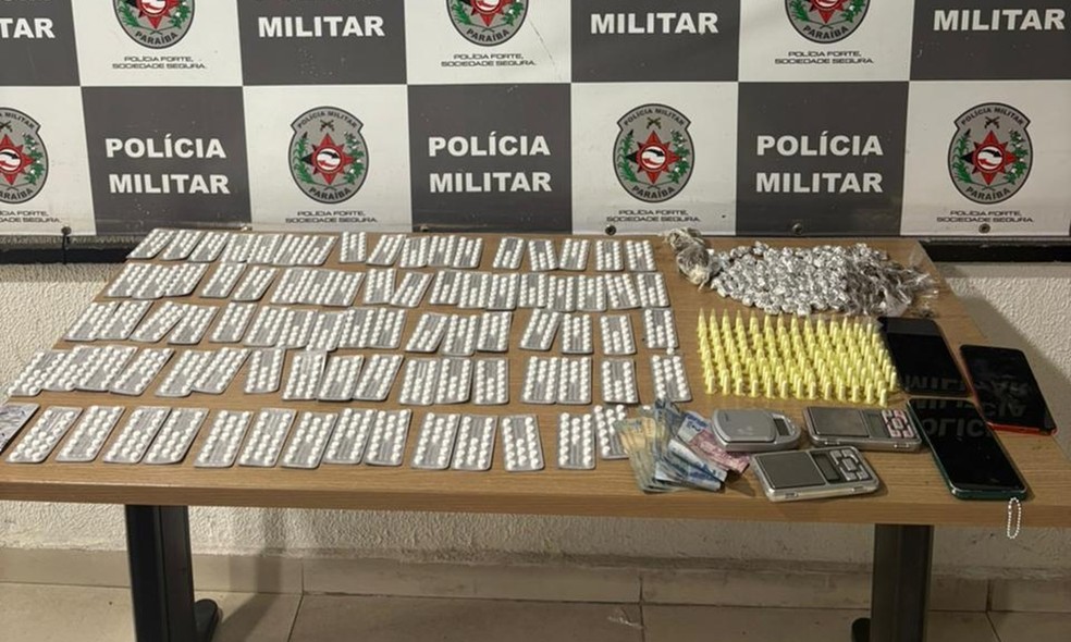 Mais de mil comprimidos de “boa noite, Cinderela” são apreendidos, em João Pessoa — Foto: Polícia Militar
