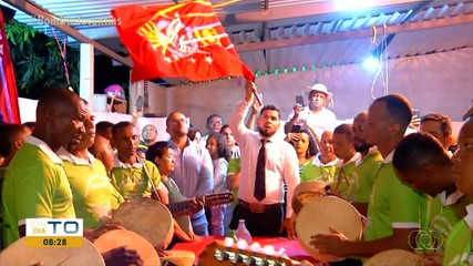 Devotos realizam último pouso das folias do Divino Espírito Santo