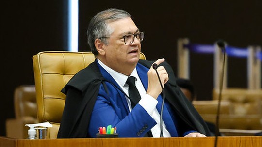 Dino interrompe Toffoli, e leva 'bronca' de Fachin; ASSISTA ao momento